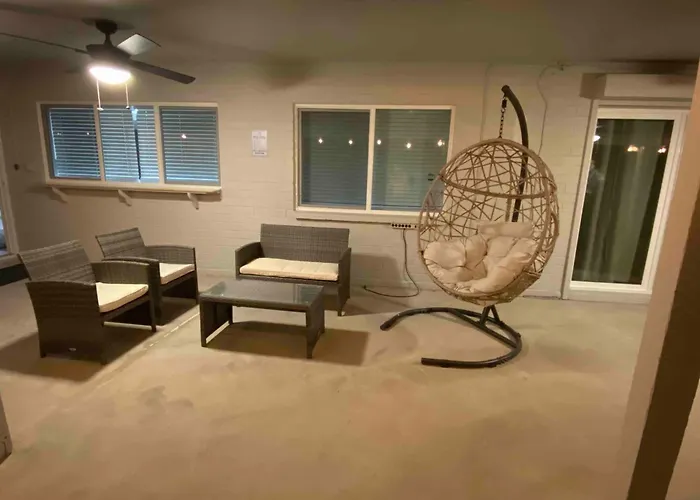 Pegasus - Modern Getaway With Pool & Game