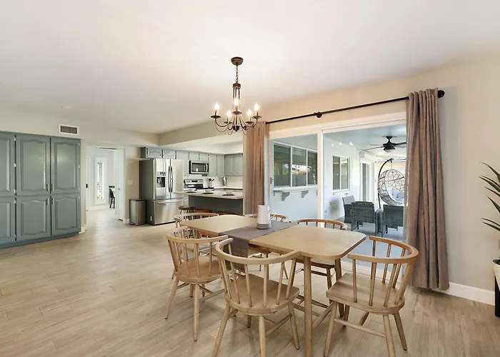 Pegasus - Modern Getaway With Pool & Game Holiday home Tempe